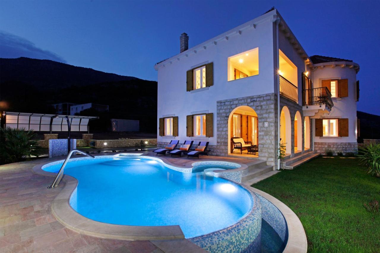 Villa Nera Бол Екстериор снимка